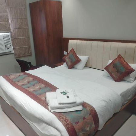 Vishwanath Inn พาราณสี ภายนอก รูปภาพ